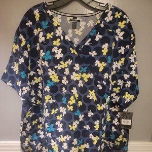 Designer Medical Scrub Top size 3x